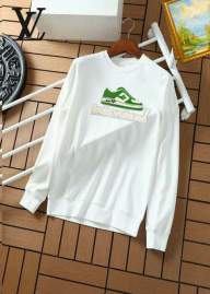 Picture of LV Sweatshirt _SKULVM-3XL25tr17933791